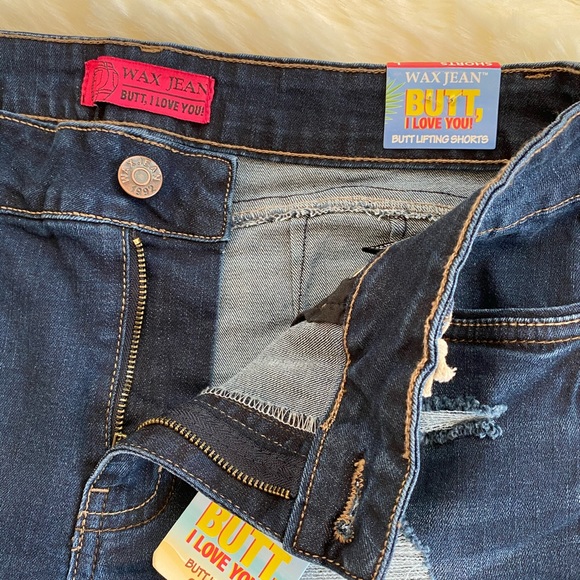 NWT Denim Shorts - Picture 2 of 4